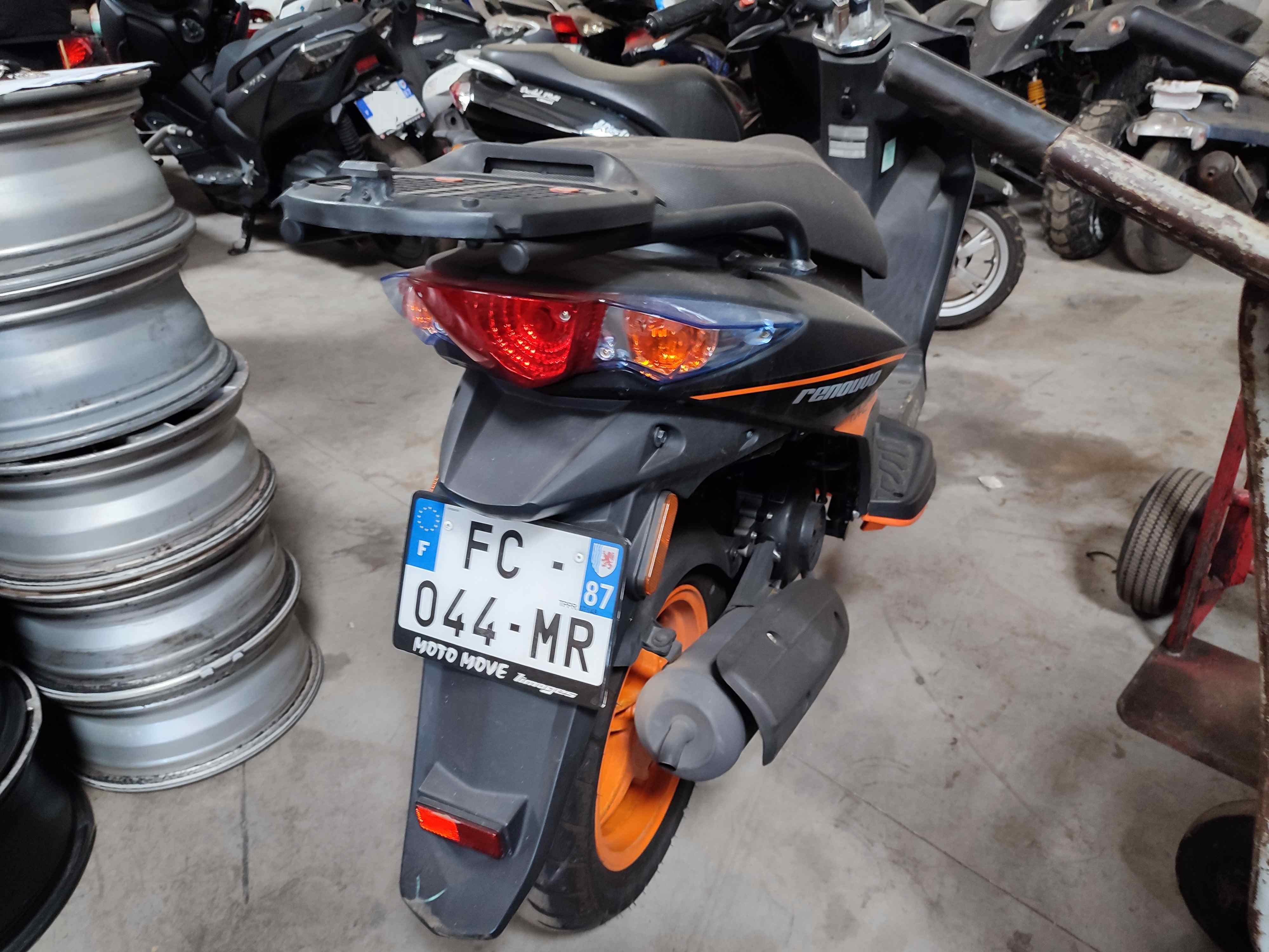 Scooter Kymco Agility Rs Vendu Encheres Domaine